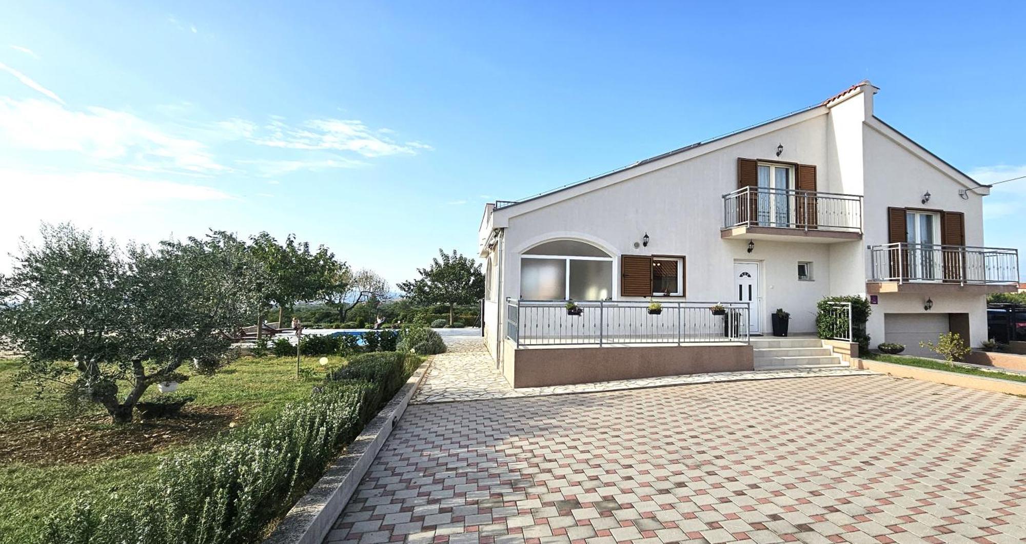 Villa Jelena ซาดาร์ ภายนอก รูปภาพ